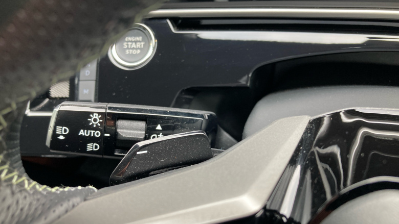 Peugeot 5008 1.2 Hybrid 136 GT 5dr e-DSC6 Petrol Estate